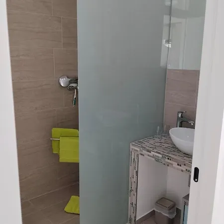 Deluxe * Jasenice (Zadar)
