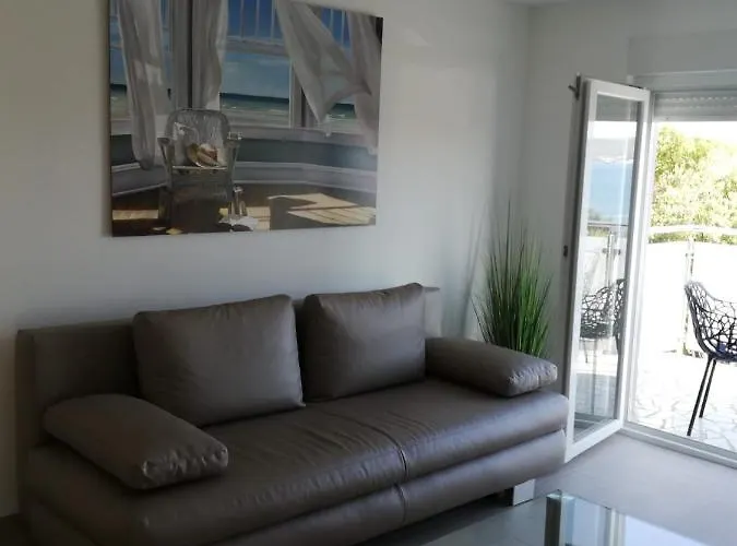 Deluxe * Jasenice (Zadar)