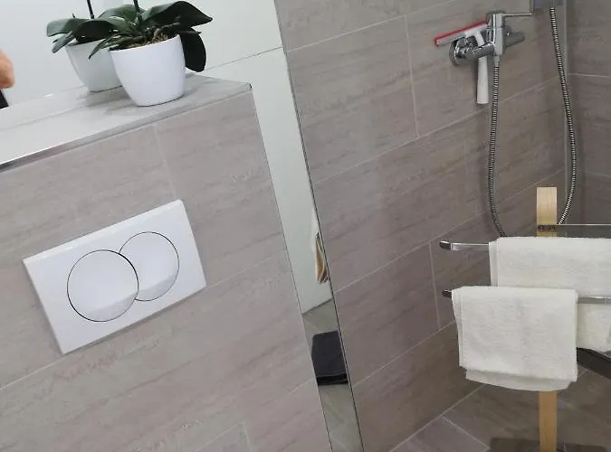 Deluxe Apartamento *