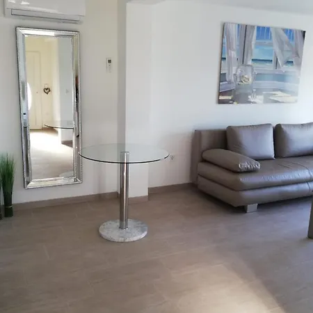 Deluxe * Jasenice (Zadar)